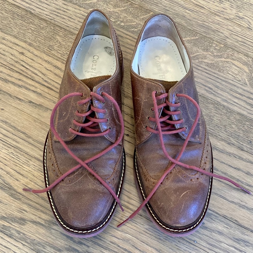 Cole Haan Men’s Oxford 9M - Nike Air Sole